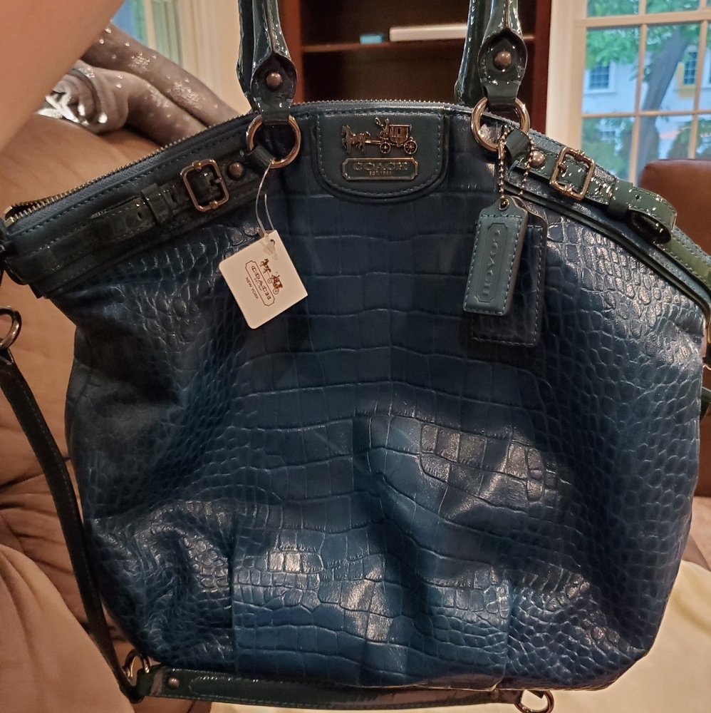 Coach Madison Lindsey Handbag